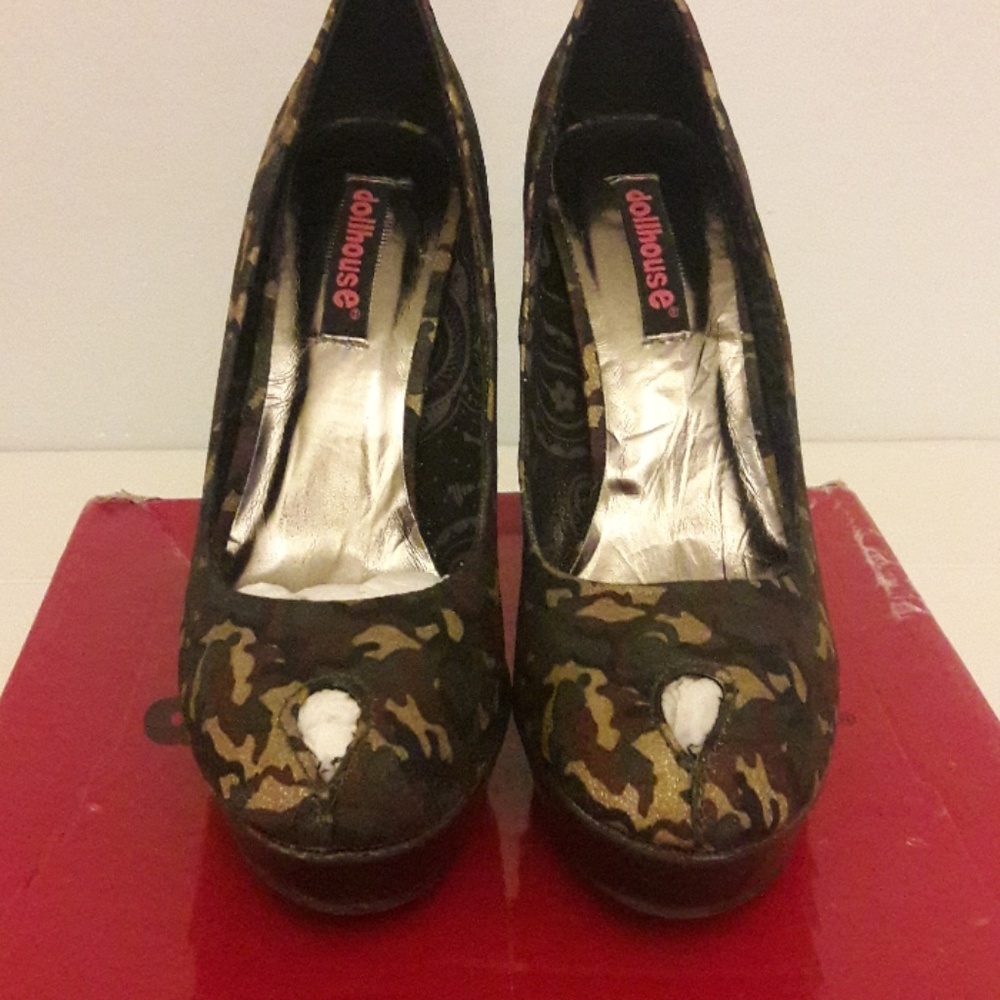 Shoes